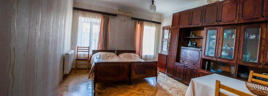 Homestay Nika Tbilisi Exterior foto
