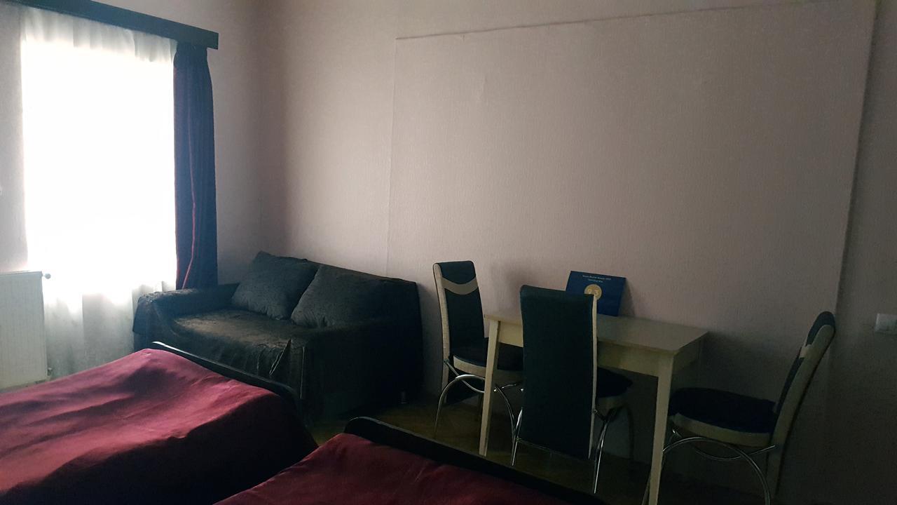 Homestay Nika Tbilisi Exterior foto